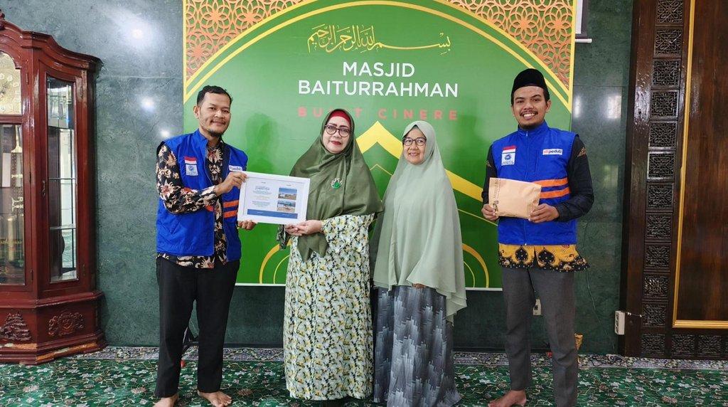 Jamaah MT. Baiturrahman Cinere Salurkan Qurban untuk Masyarakat Palestina Melalui DT Peduli Depok  - Cover Image